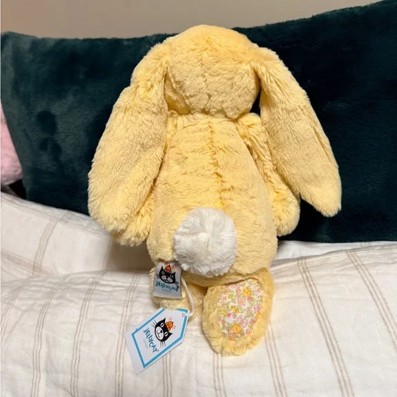 Jellycat Medium Blossom Lemon Bunny - Retired - Picture 3 of 9